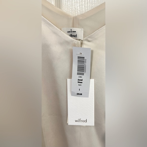 NWT - Aritzia wilfred draveil blouse colour birch size small - Picture 3 of 6